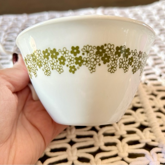 VINTAGE Correlle Spring Blossom Crazy Daisy Tea Cups - Picture 4 of 6